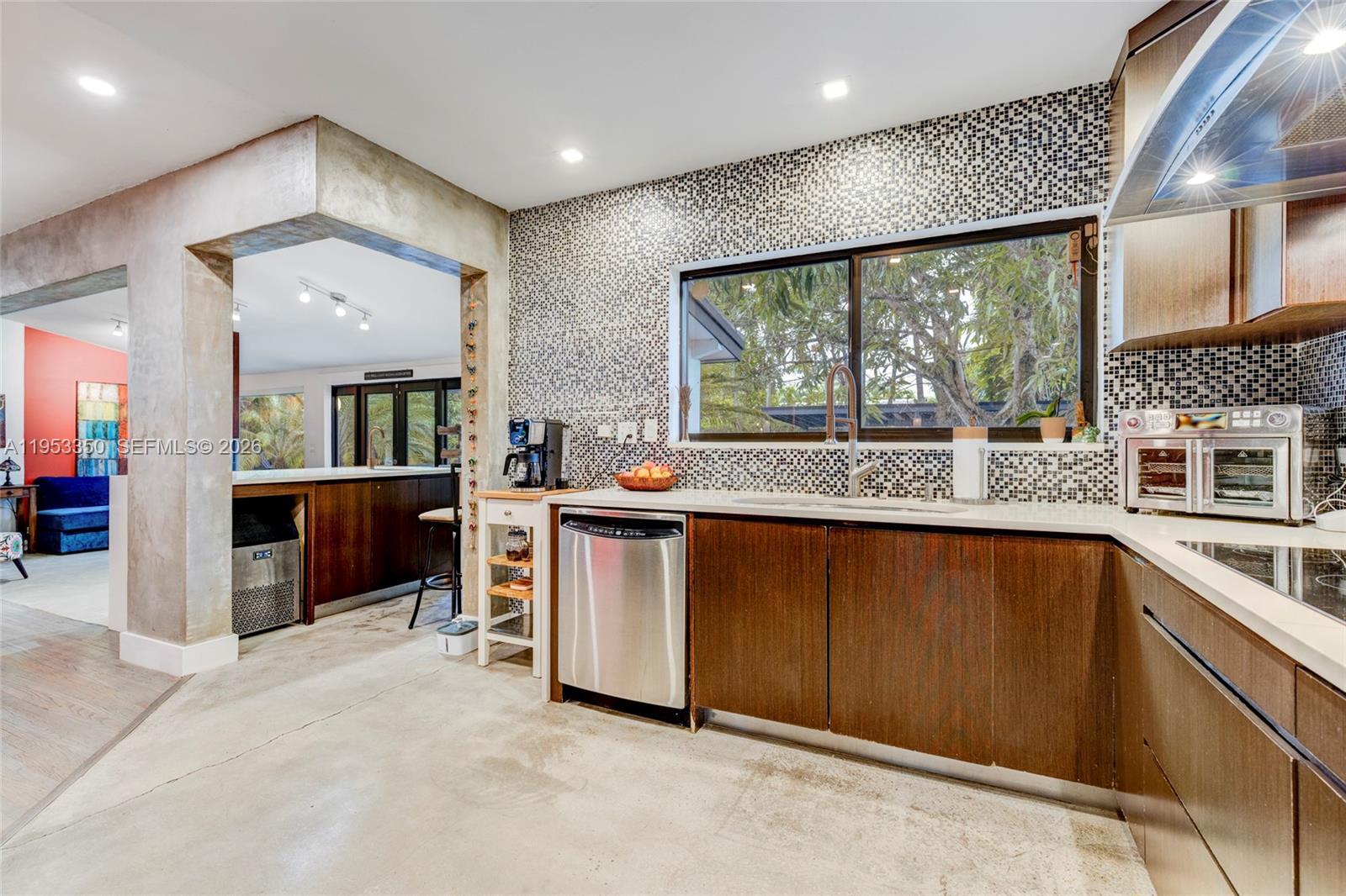 5760 SW 56th St Miami, FL 33155