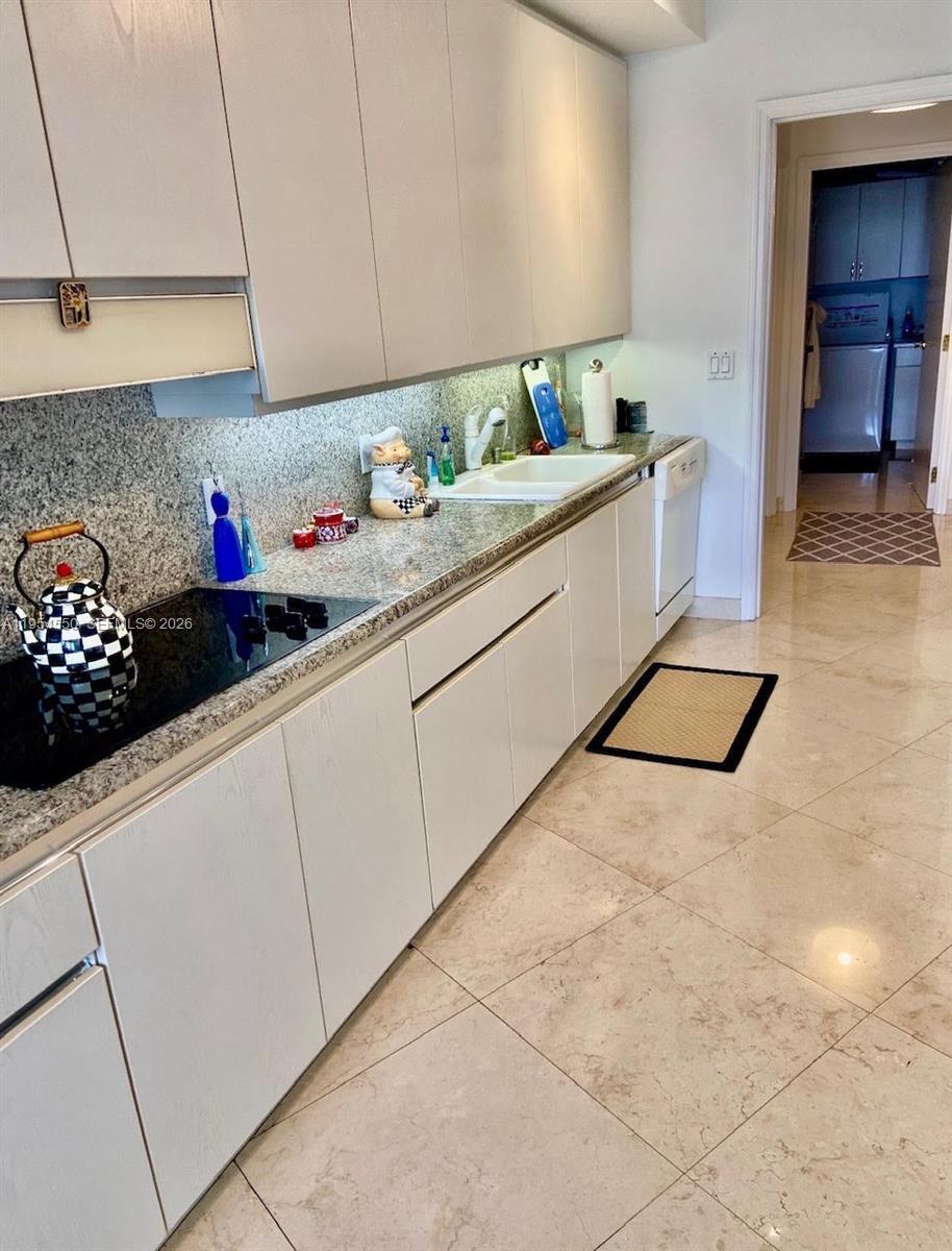 image Majestic Tower17