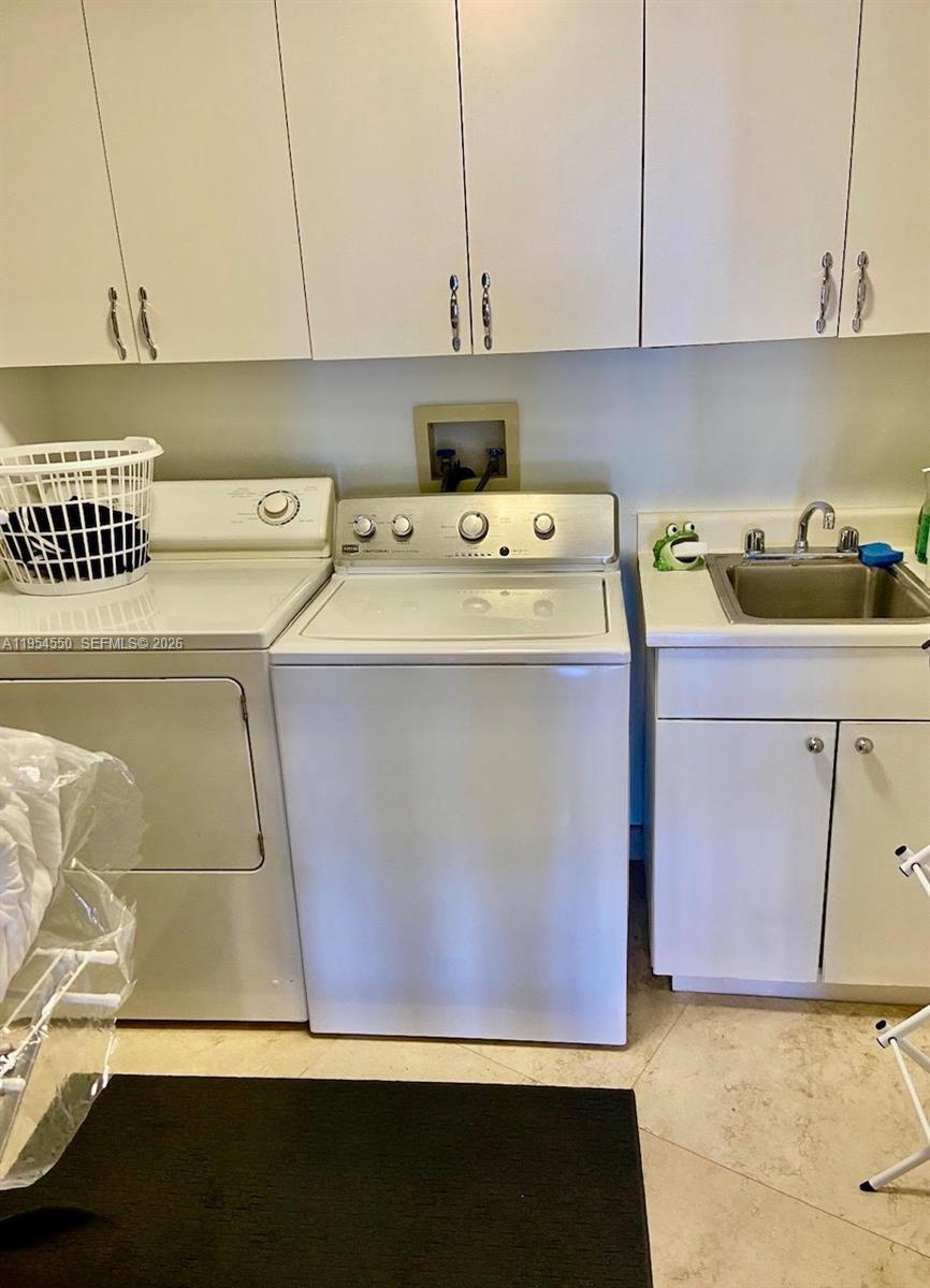 image Majestic Tower33