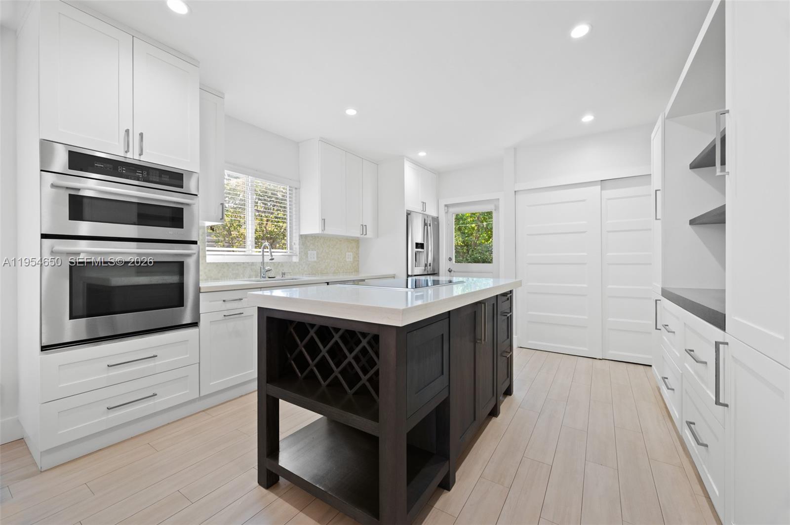 126 Antiquera Ave #126