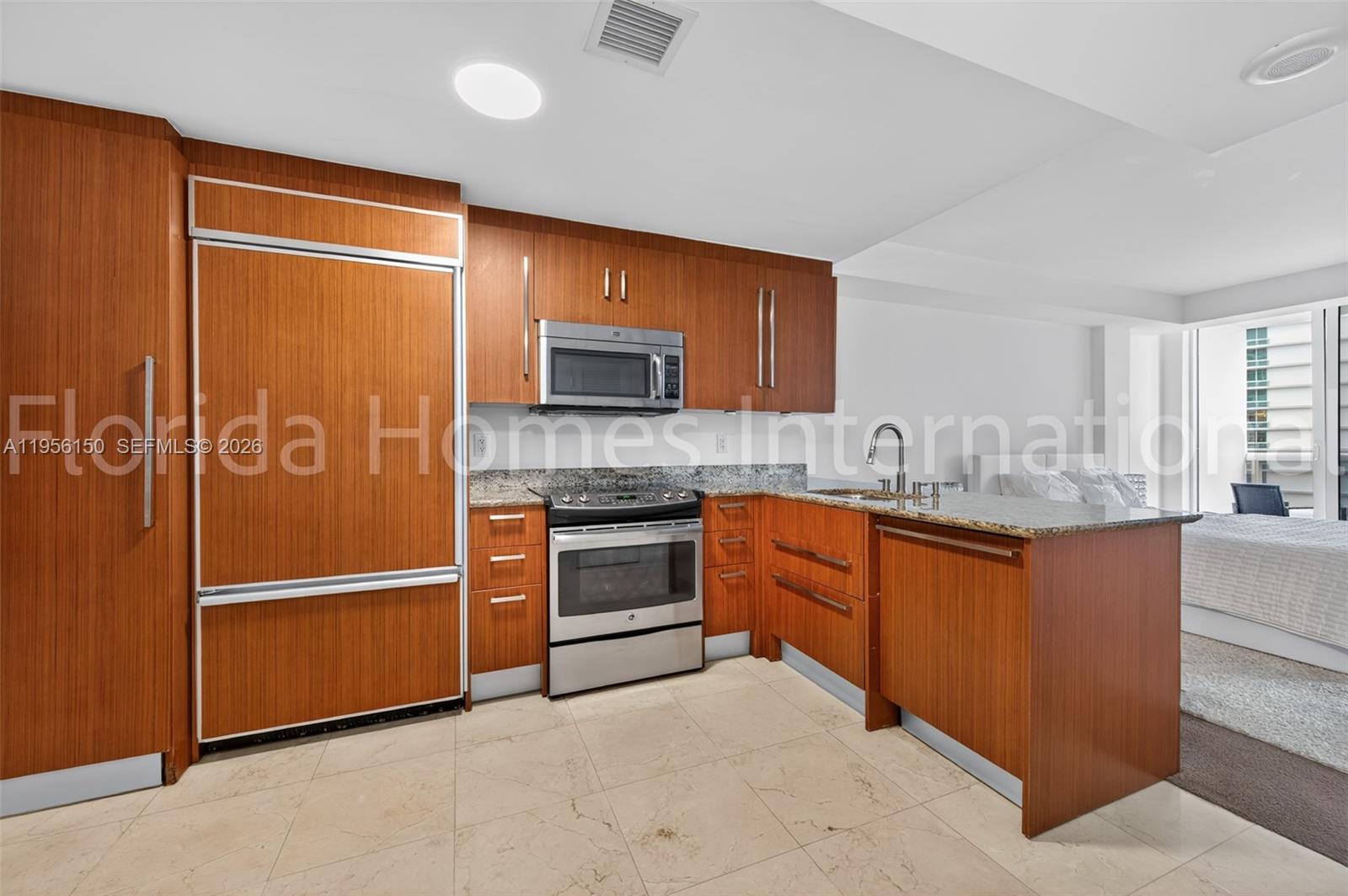 image Harbour House11