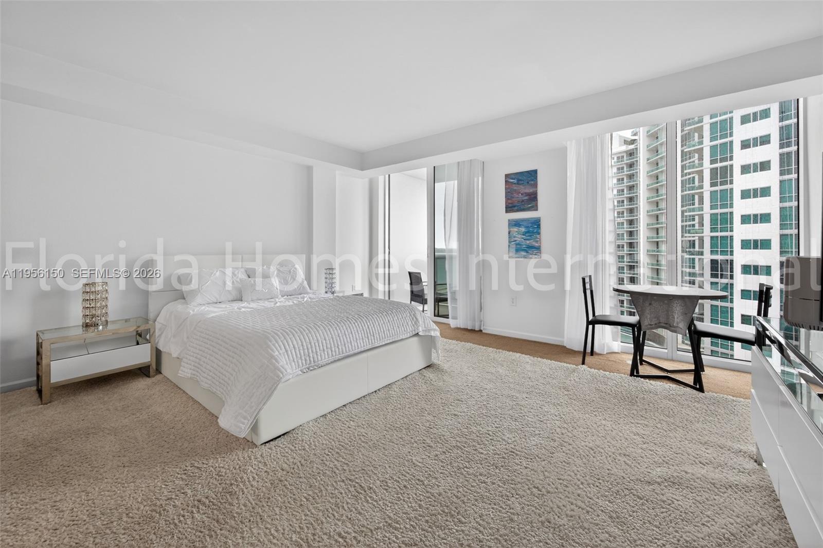 image Harbour House13