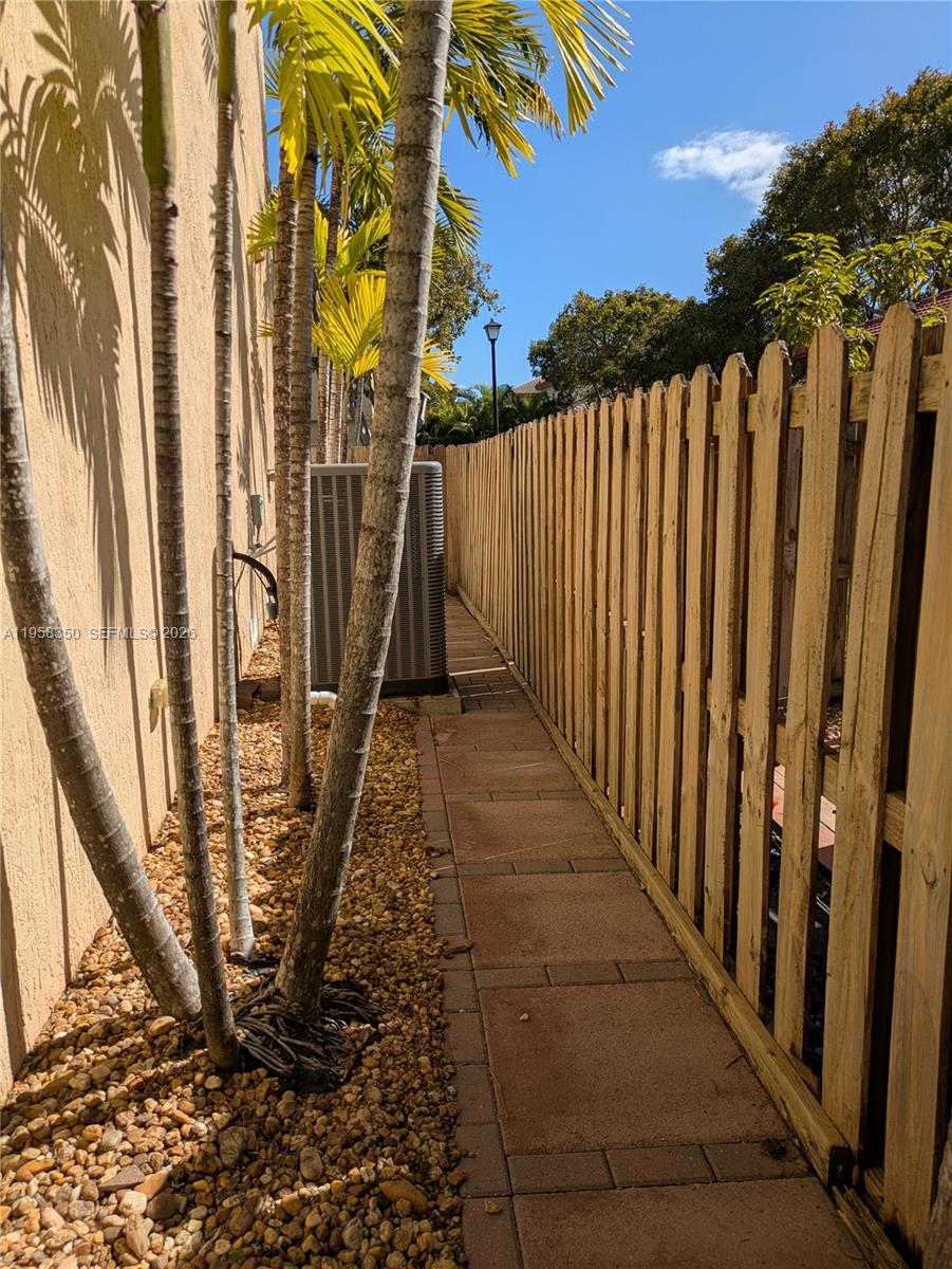 22604 SW 94th Ct Cutler Bay, FL 33190