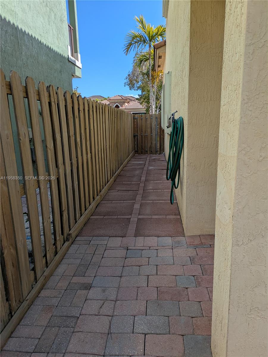 22604 SW 94th Ct Cutler Bay, FL 33190