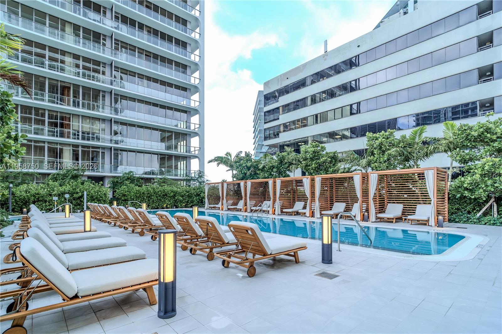 2678 Tigertail Ave #1109 Miami, FL 33133