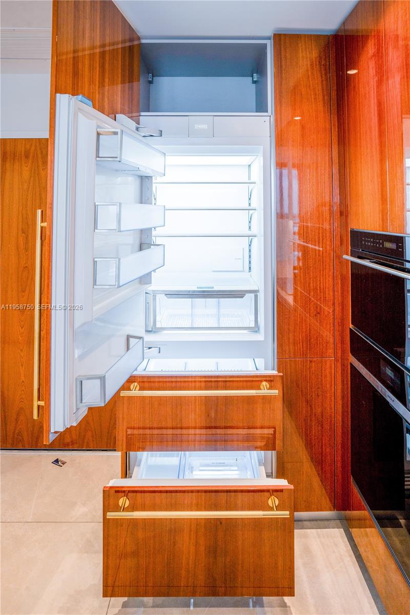 2678 Tigertail Ave #1109 Miami, FL 33133