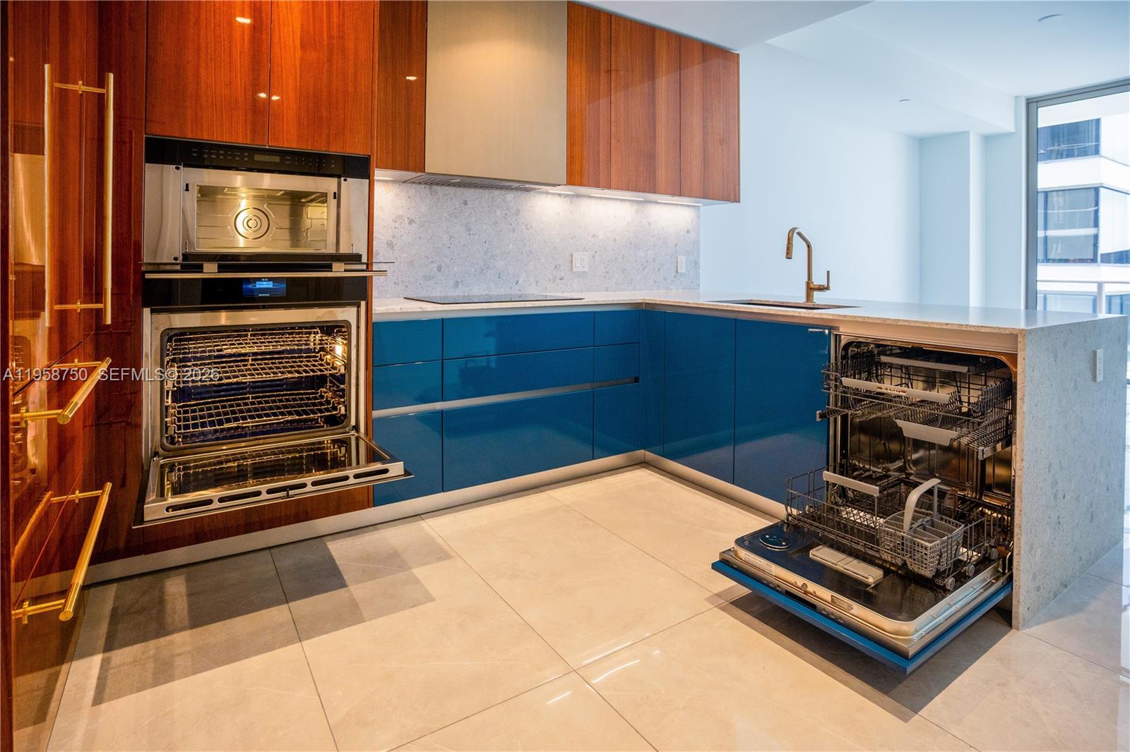 2678 Tigertail Ave #1109 Miami, FL 33133