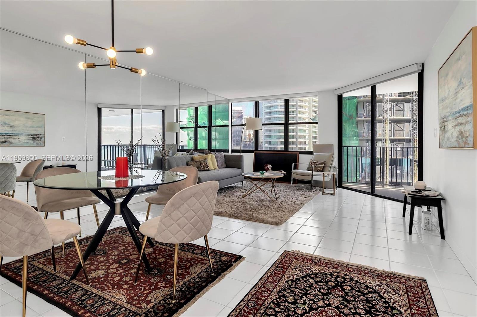 image Brickell Place I14