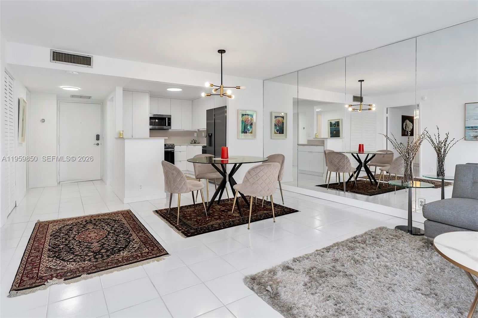 image Brickell Place I19