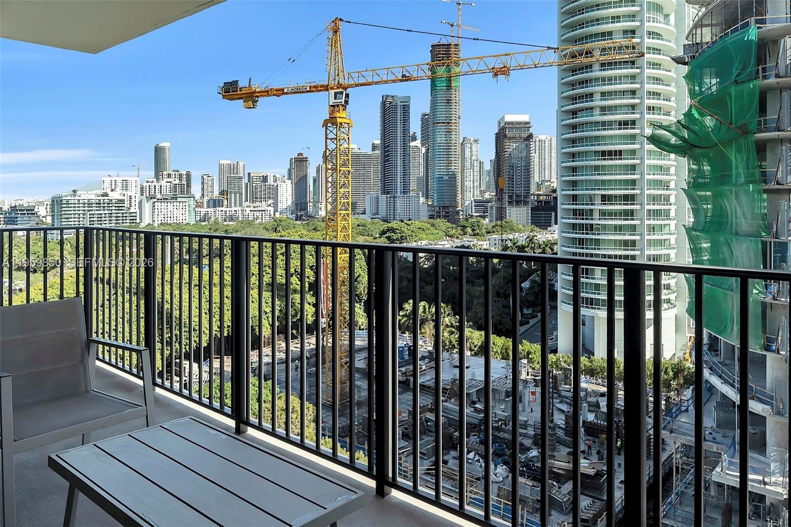 image Brickell Place I24