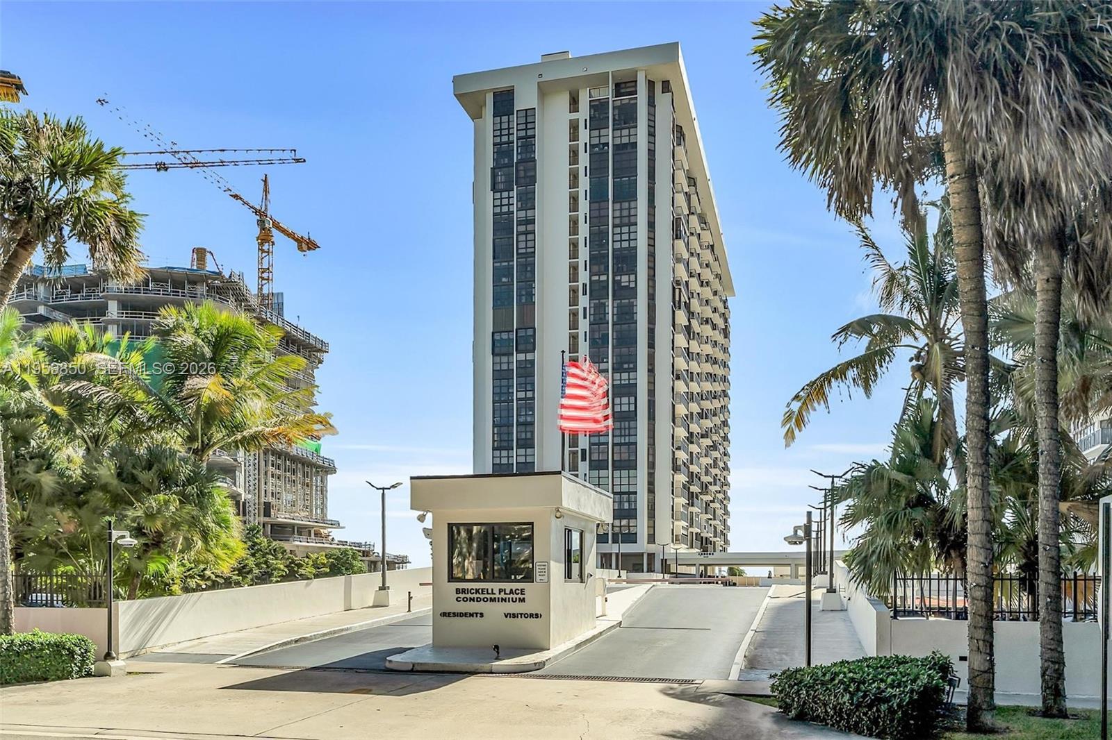 image Brickell Place I3