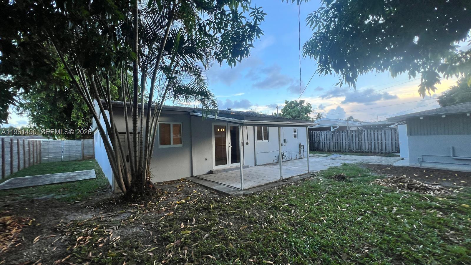 6551 Scott St Hollywood, FL 33024