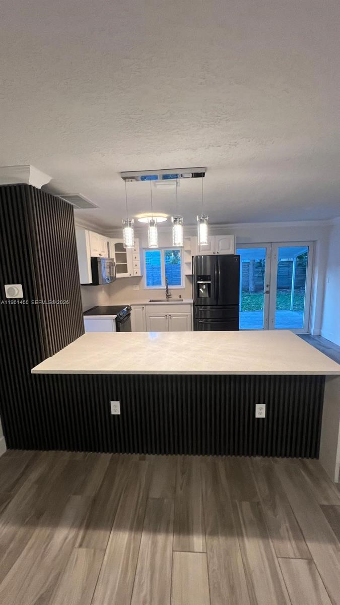 6551 Scott St Hollywood, FL 33024