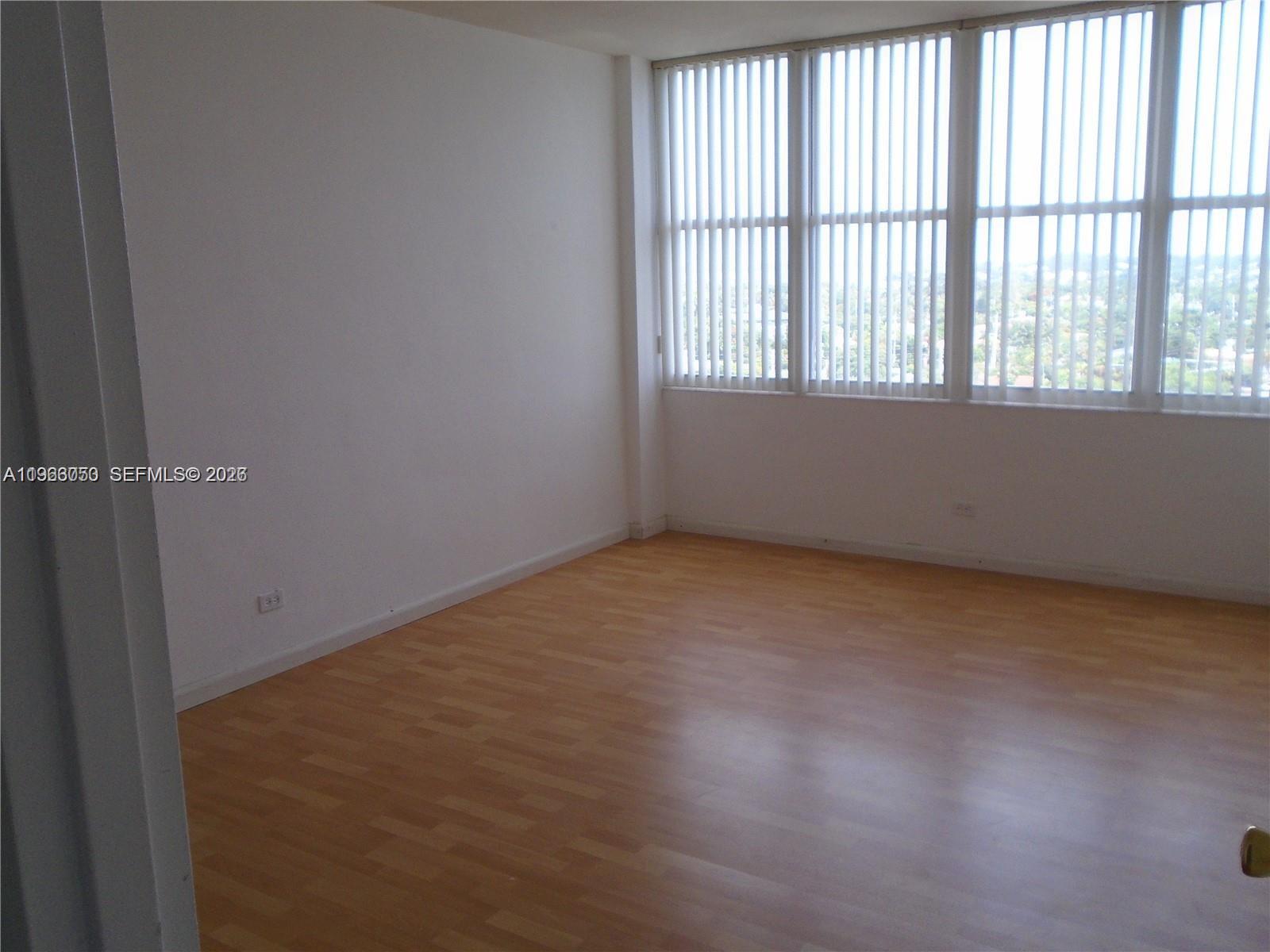 7441 Wayne Ave #9I Miami Beach, FL 33141