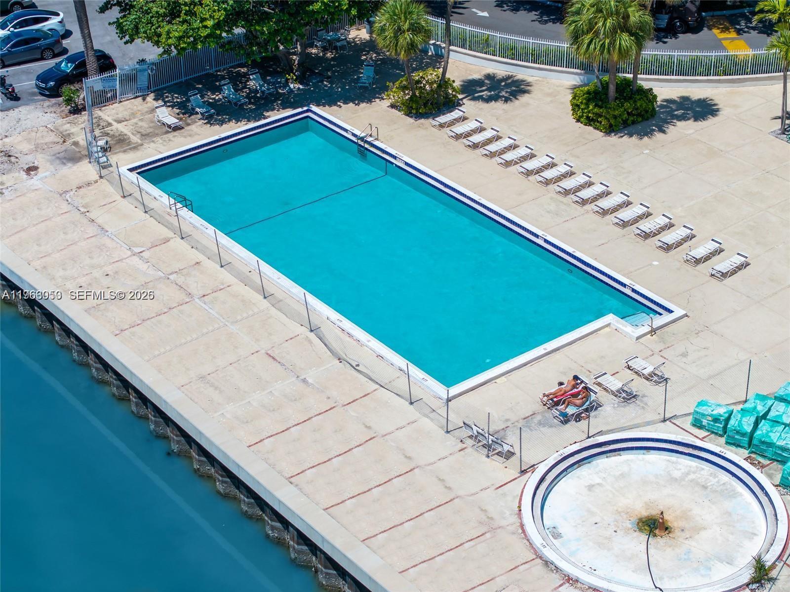 7441 Wayne Ave #9I Miami Beach, FL 33141