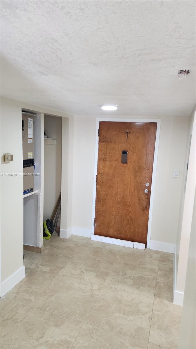 9000 SW 24th St #14C Miami, FL 33165