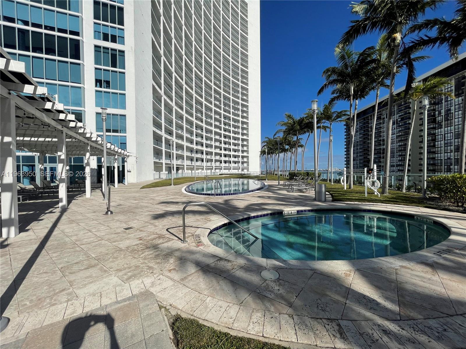 image Blue on the Bay23