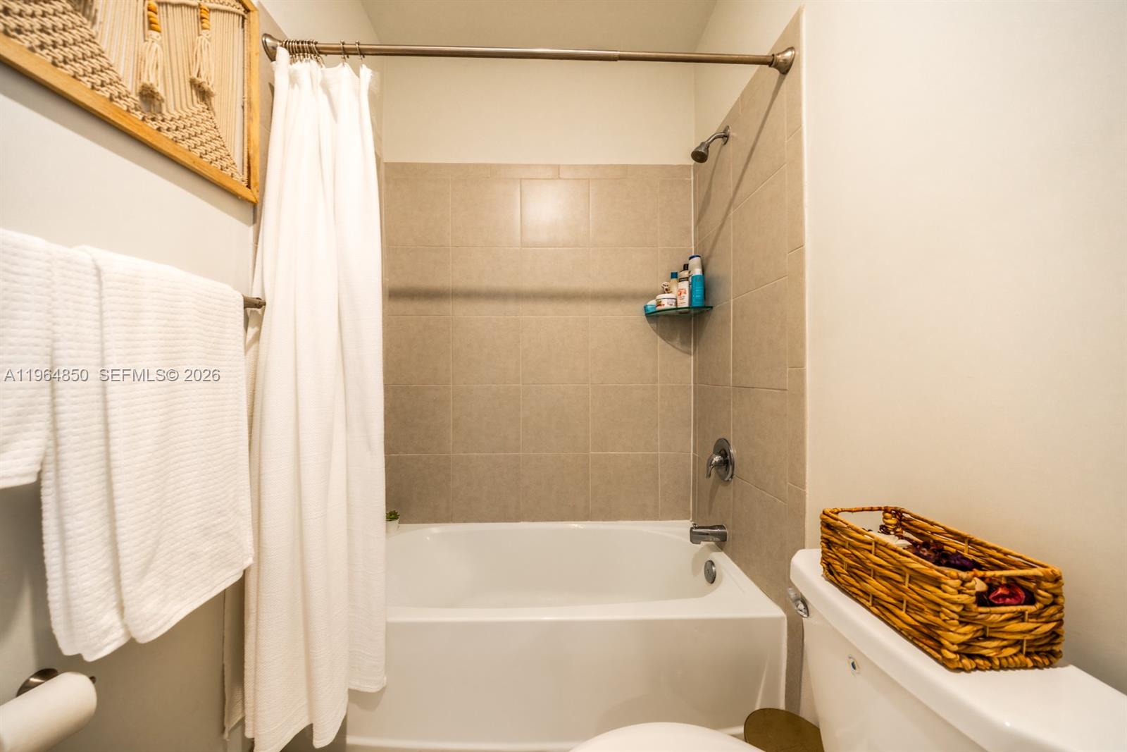 12208 NW 23rd Ct Miami, FL 33167