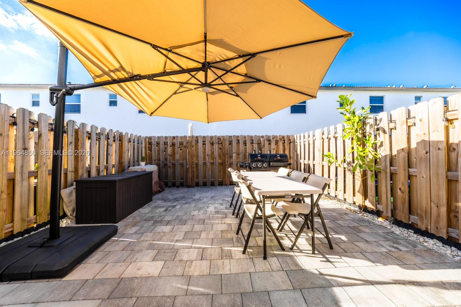 12208 NW 23rd Ct Miami, FL 33167