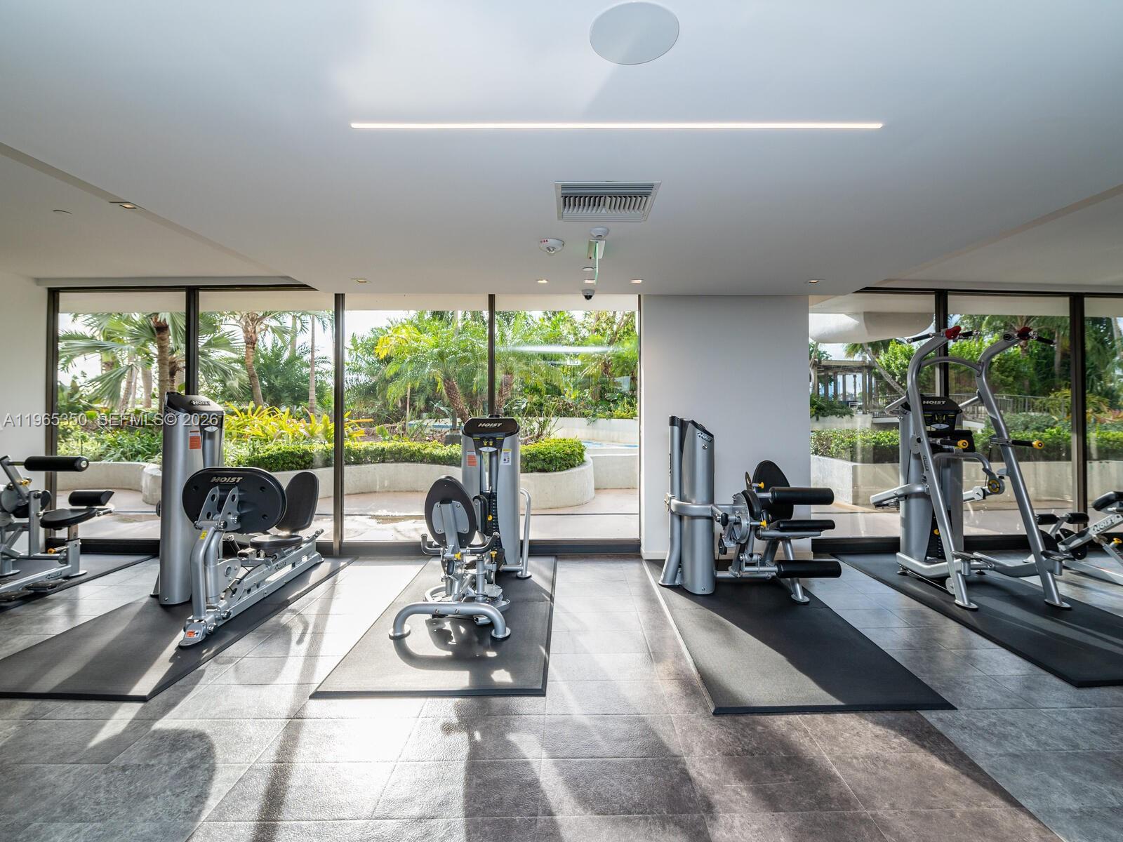 9 Island Ave #2211 Miami Beach, FL 33139