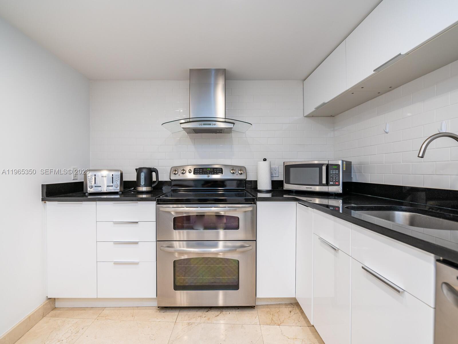 9 Island Ave #2211 Miami Beach, FL 33139