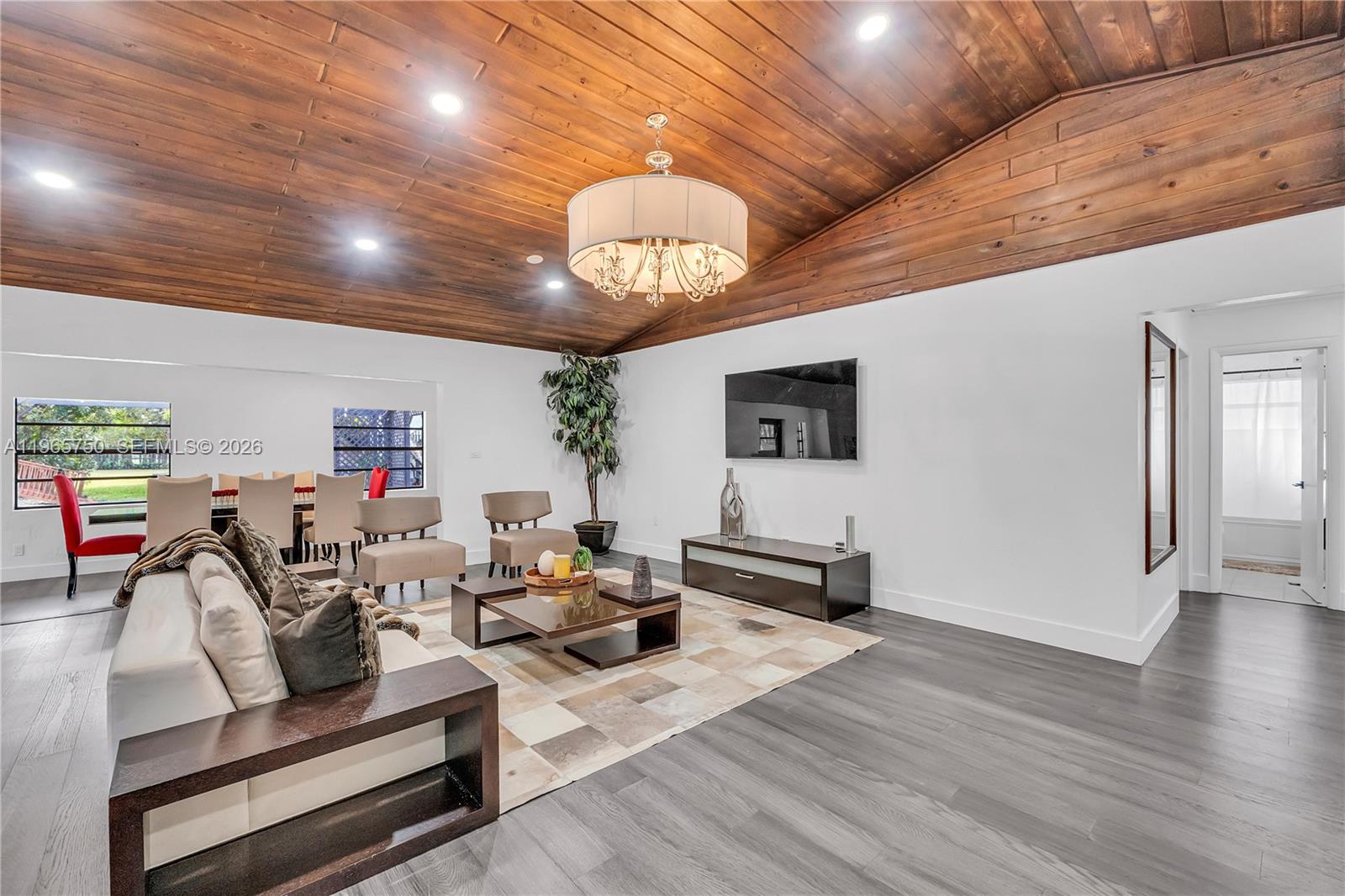 14840 SW 21st St Davie, FL 33326