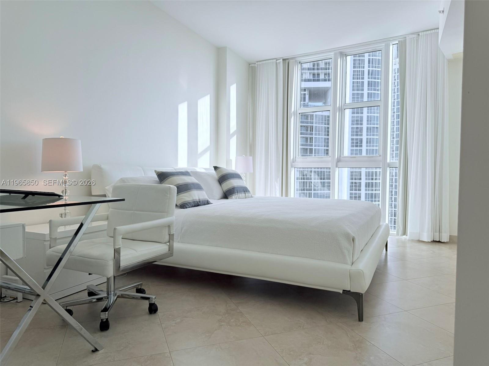 image Trump Royale28