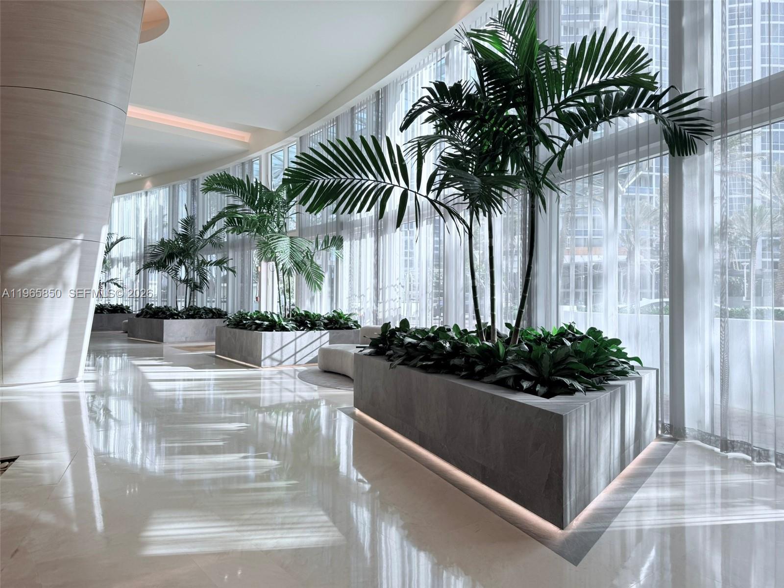 image Trump Royale39