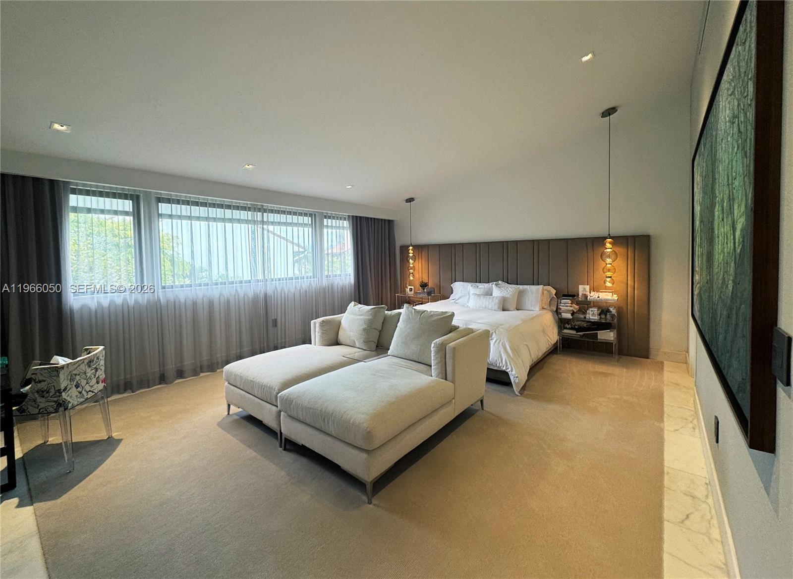 2000 S Bayshore Dr #13 Miami, FL 33133