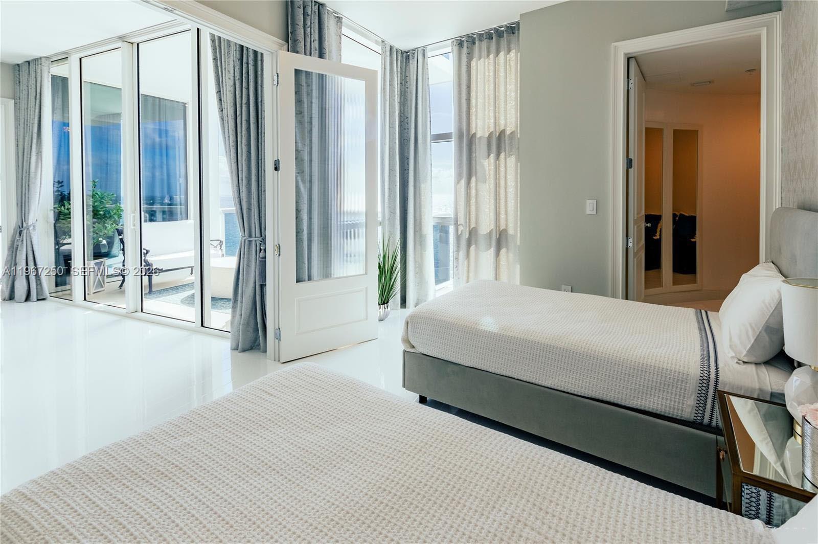 image Trump Palace28