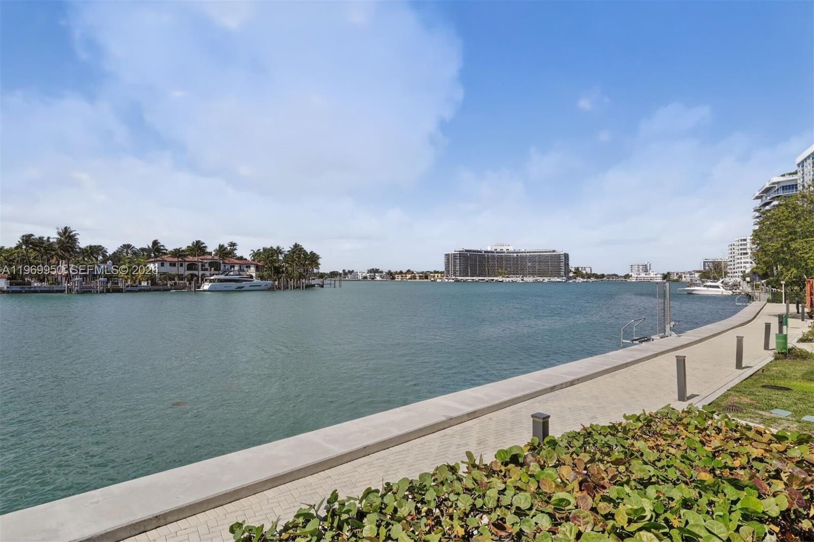 6620 Indian Crk Dr #416 Miami Beach, FL 33141