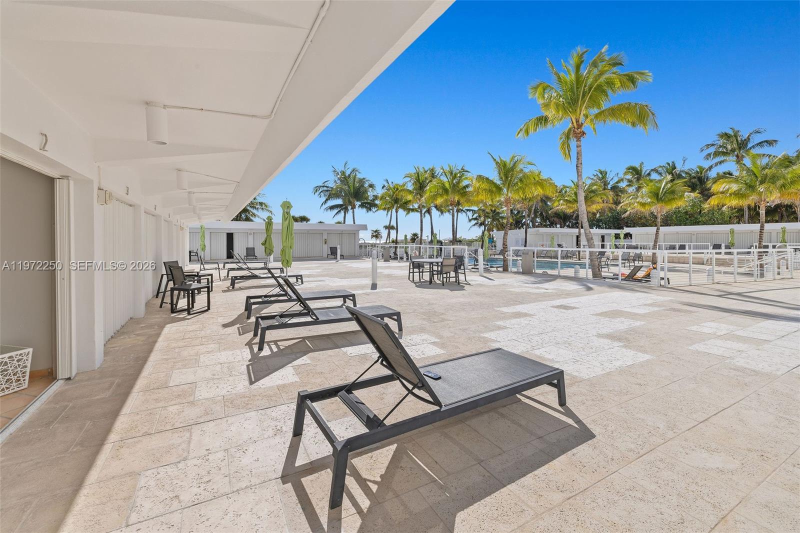 4925 Collins Ave #CU2 Miami Beach, FL 33140