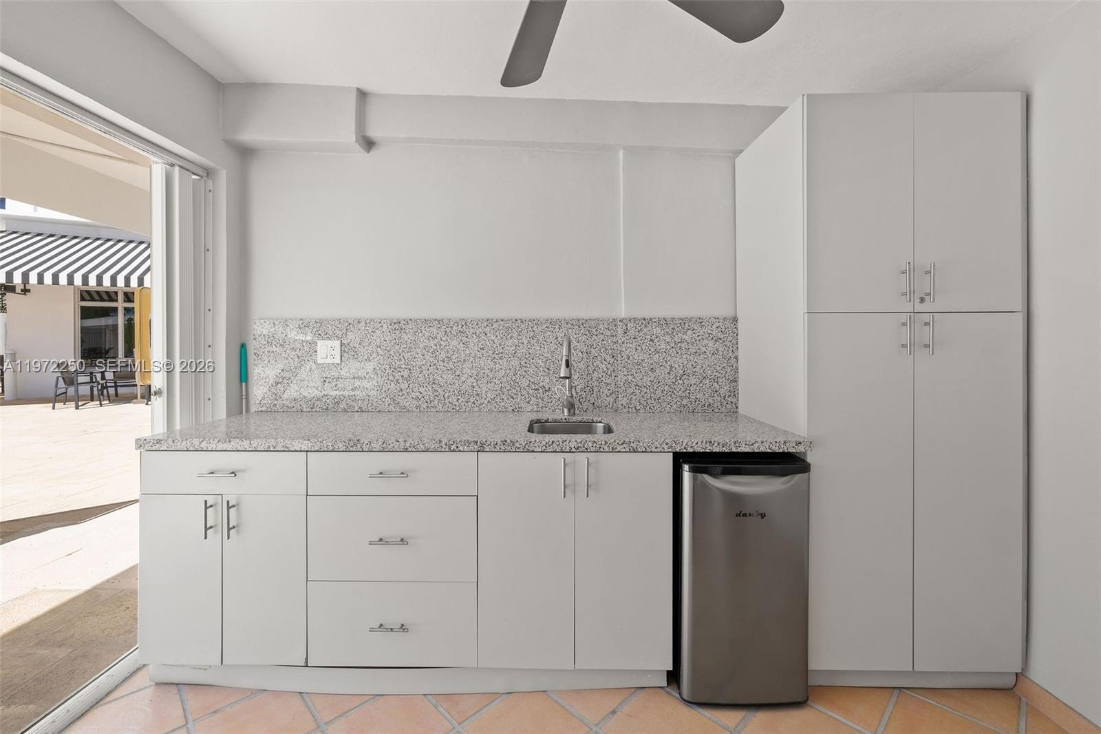 4925 Collins Ave #CU2 Miami Beach, FL 33140