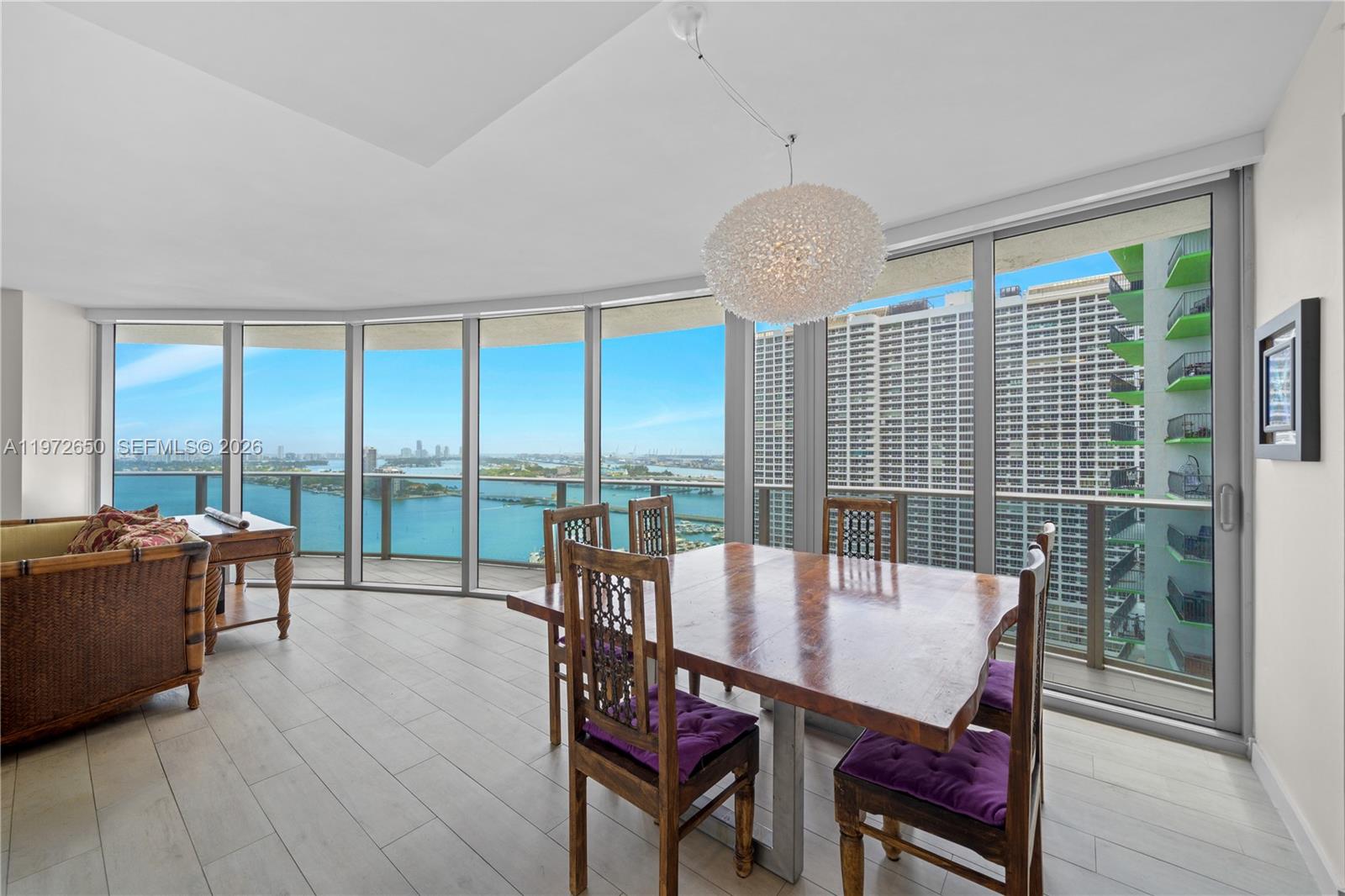 488 NE 18th St #2112 Miami, FL 33132