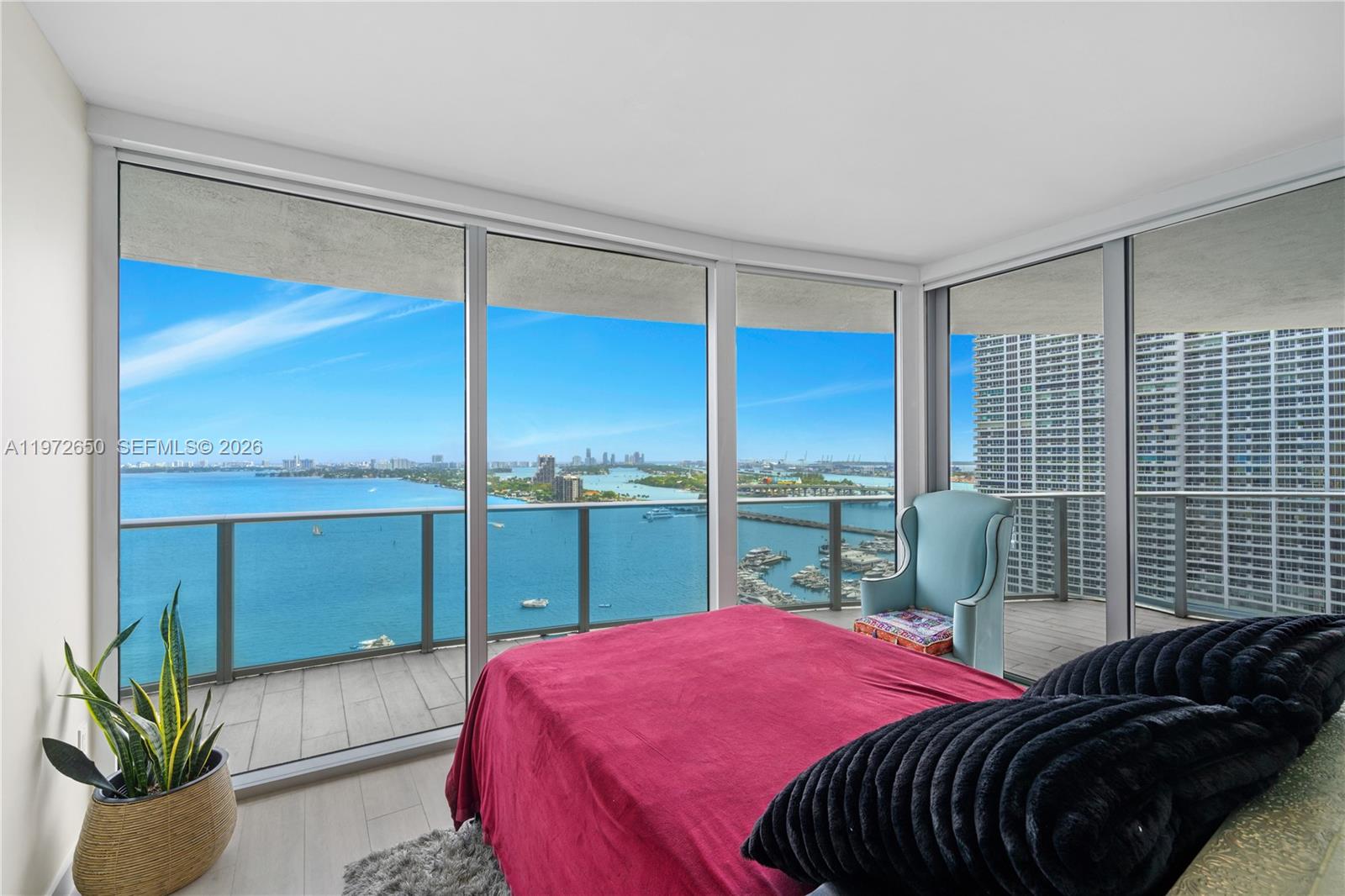 488 NE 18th St #2112 Miami, FL 33132