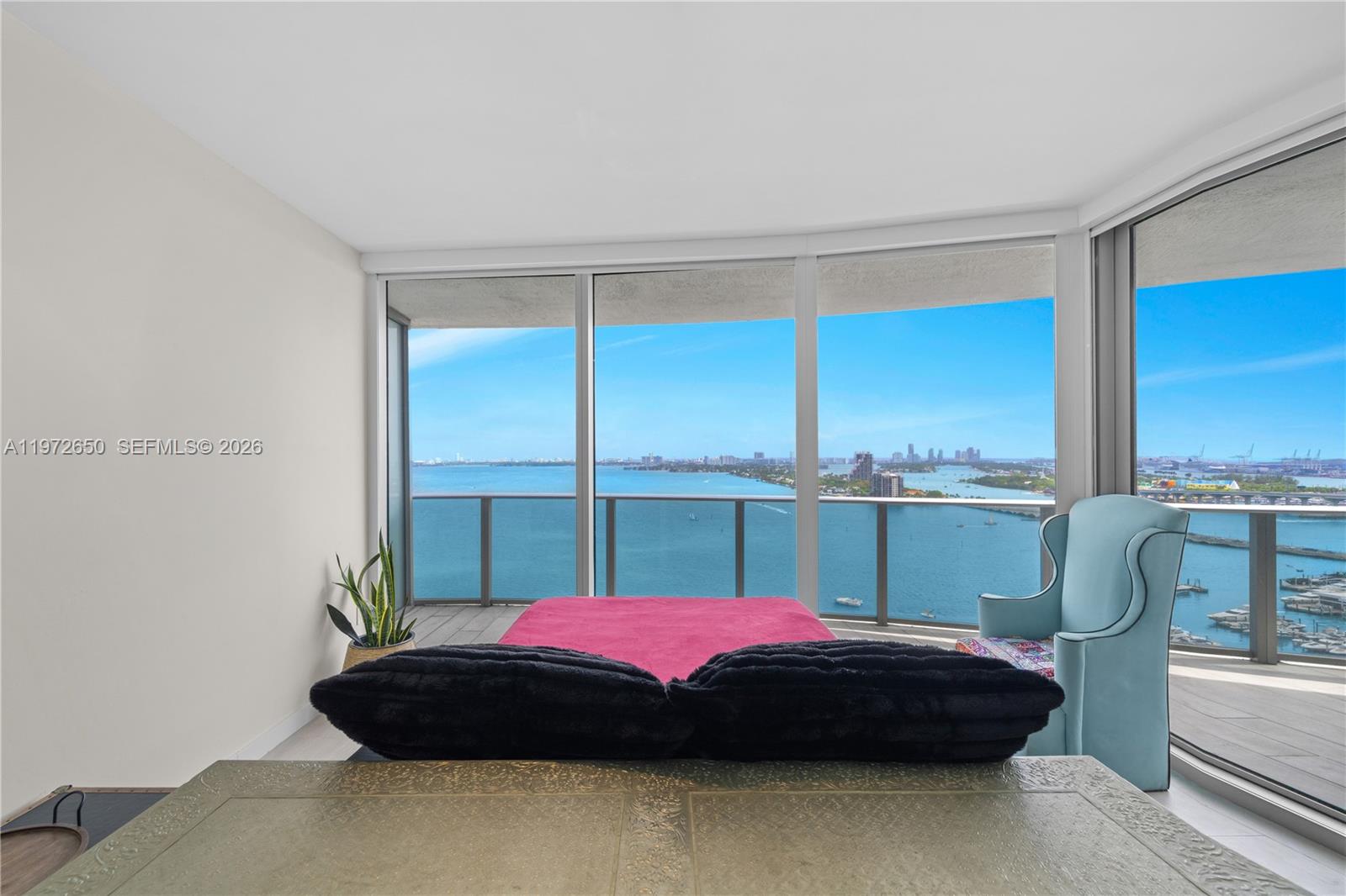 488 NE 18th St #2112 Miami, FL 33132