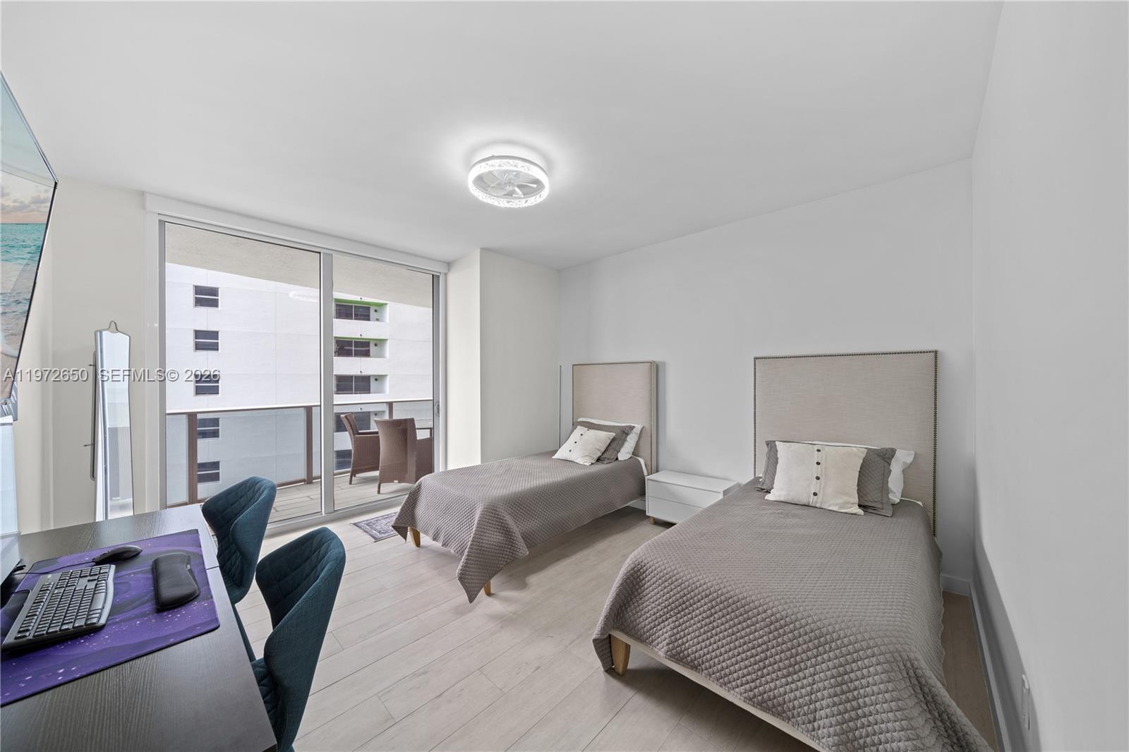 488 NE 18th St #2112 Miami, FL 33132