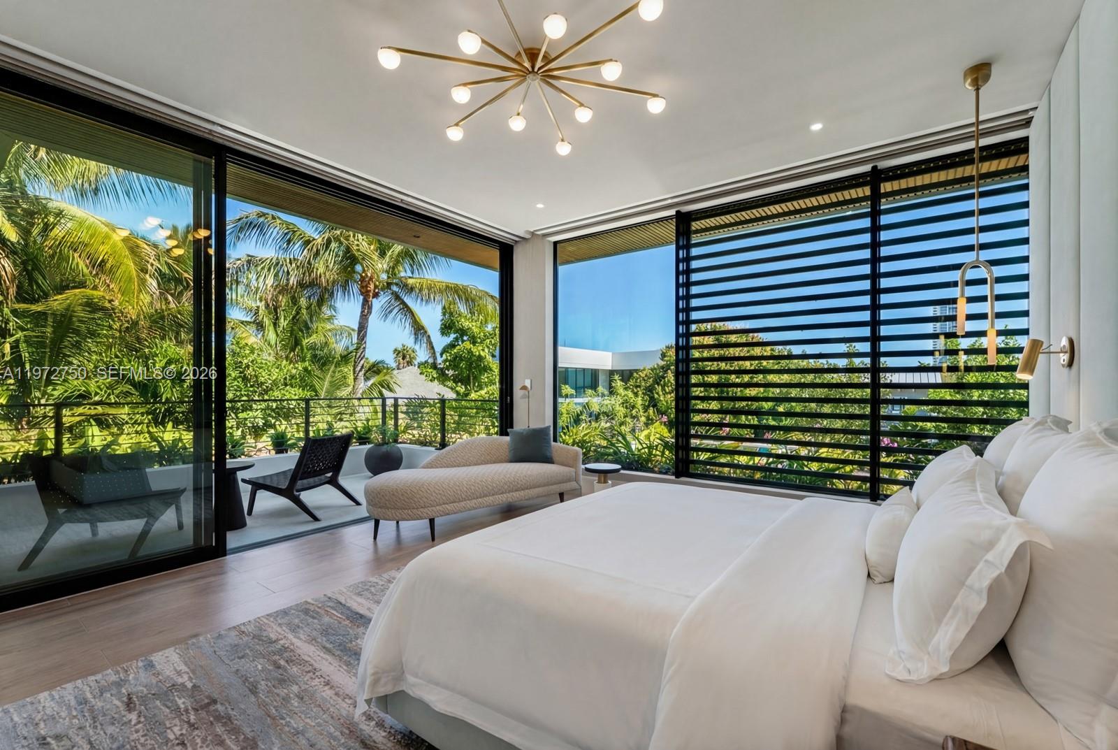 2145 Meridian Ave Miami Beach, FL 33139