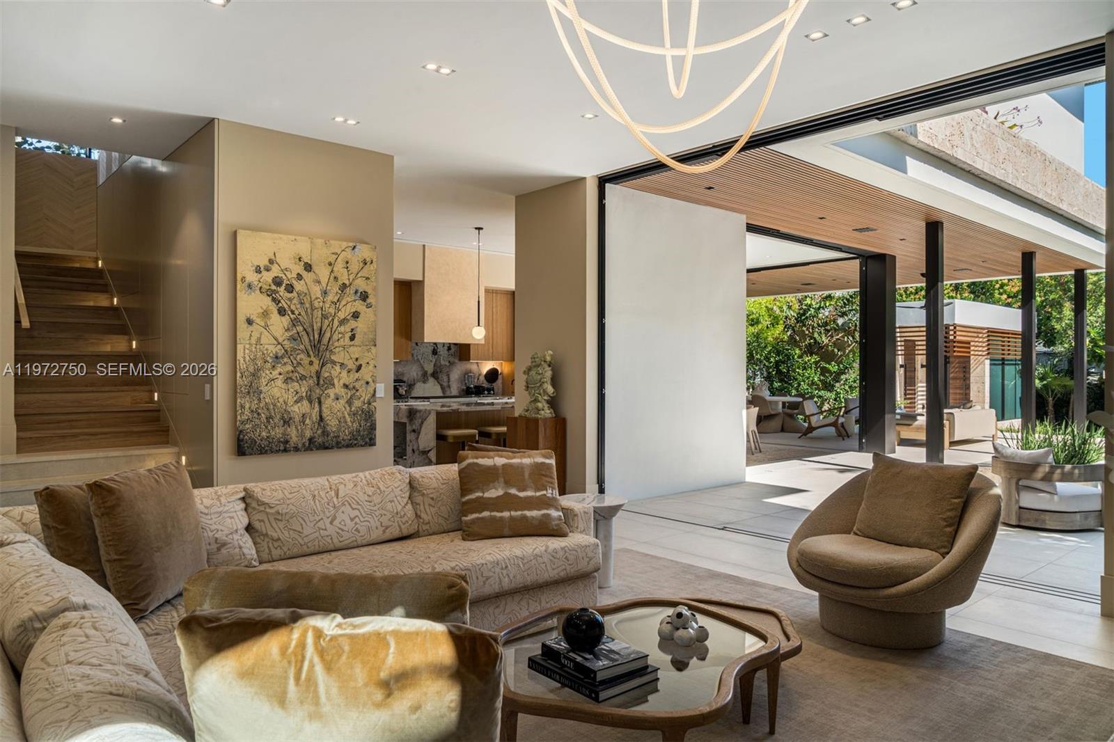 2145 Meridian Ave Miami Beach, FL 33139