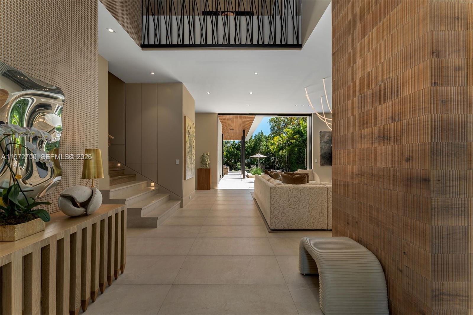 2145 Meridian Ave Miami Beach, FL 33139