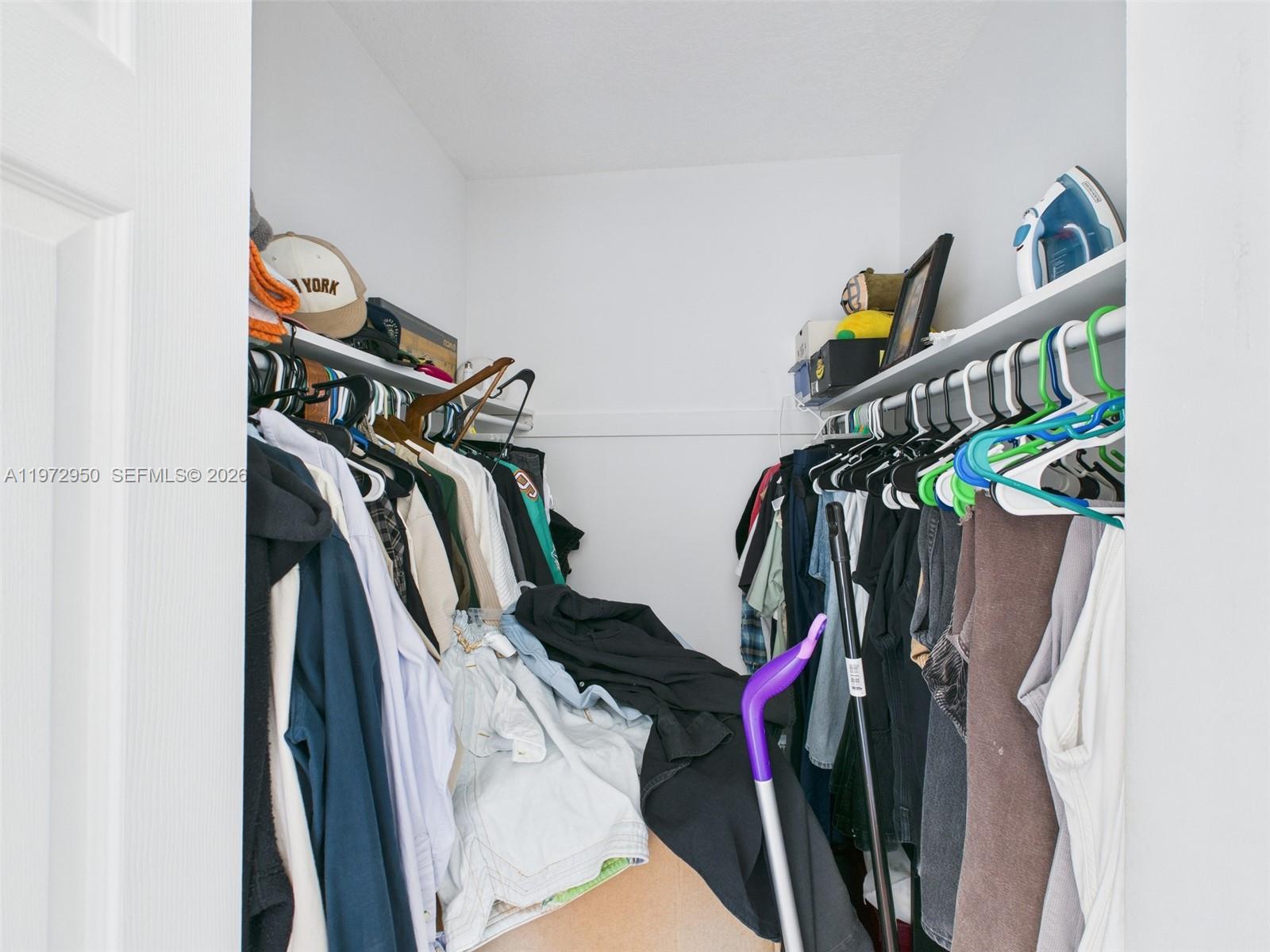 image 1800 Biscayne Plaza9