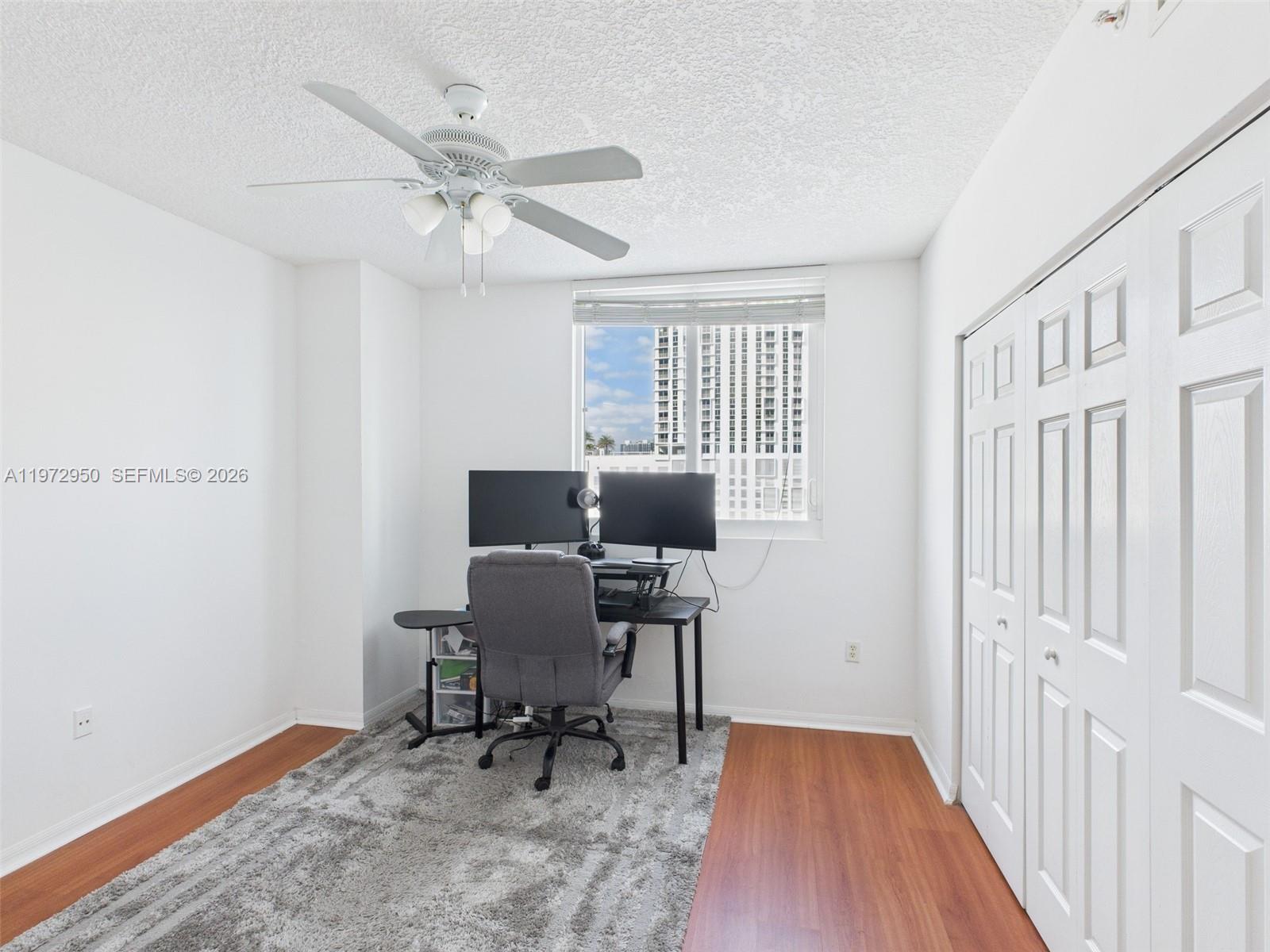 image 1800 Biscayne Plaza6