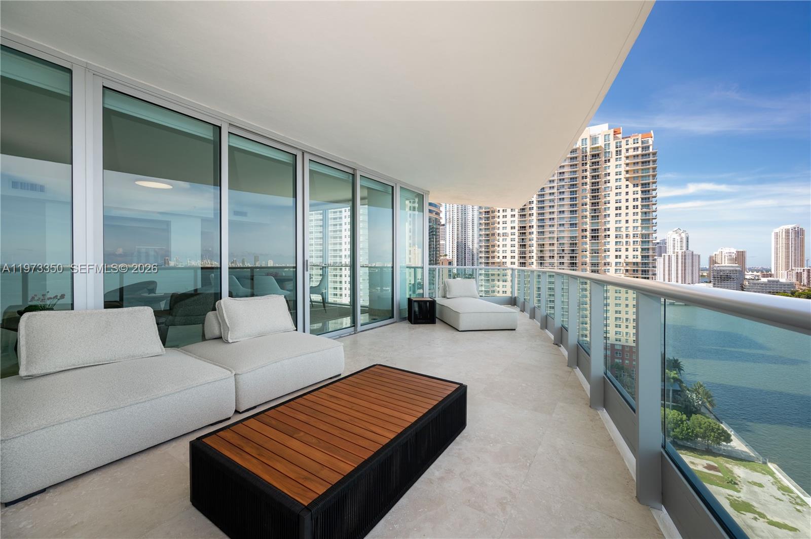 image Jade at Brickell Bay3