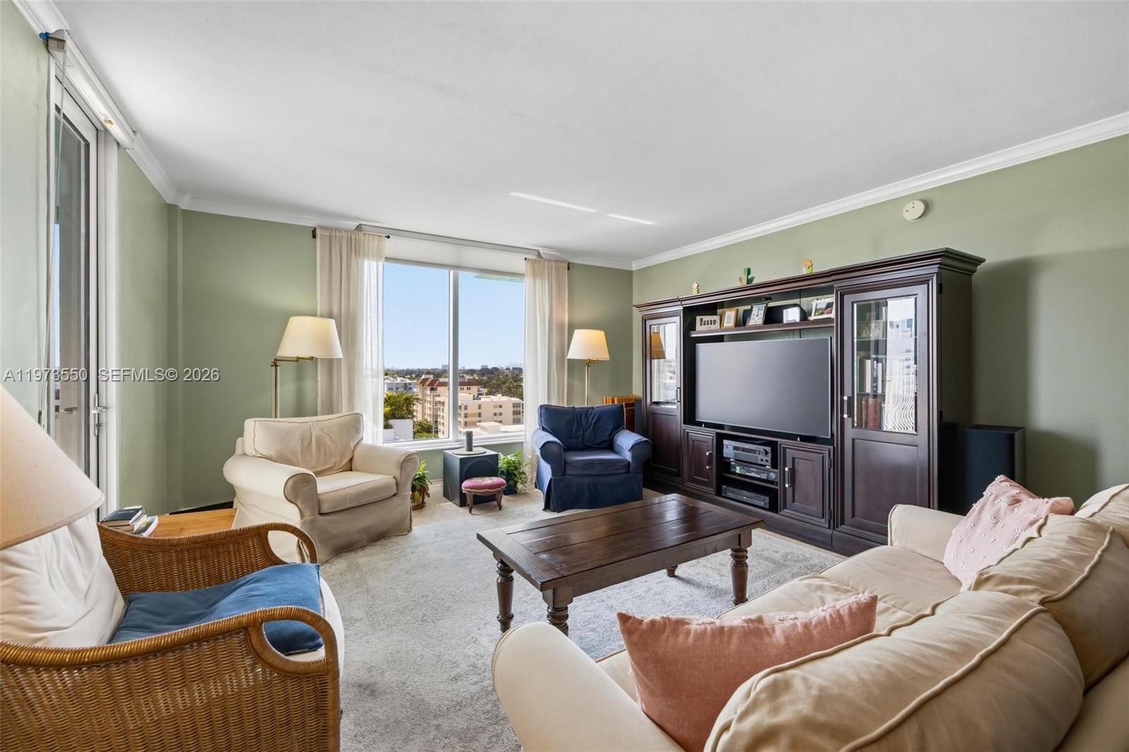 10350 W Bay Hbr Dr #PH-H Bay Harbor Islands, FL 33154