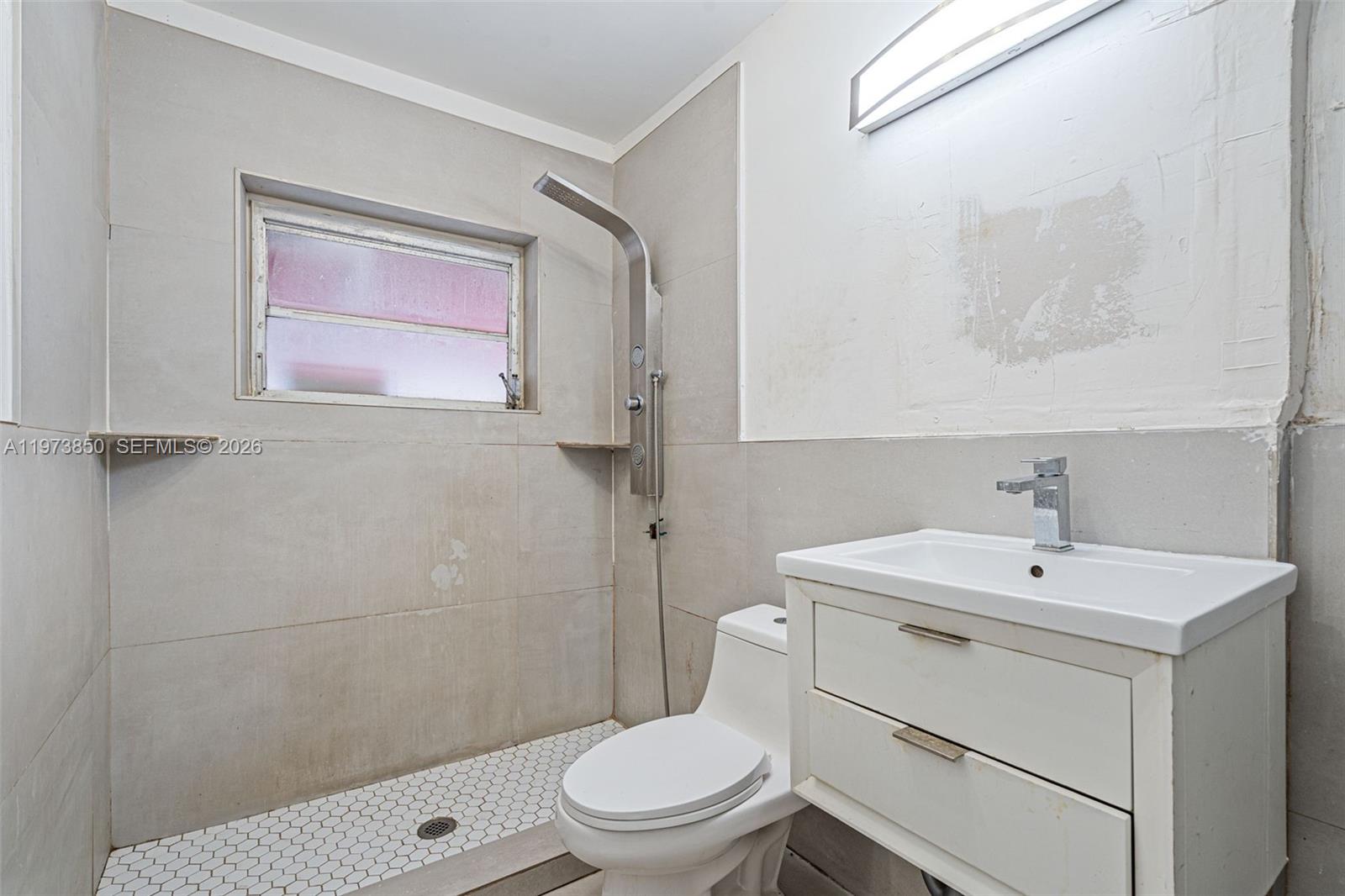 2220 SW 16th Ter Miami, FL 33145