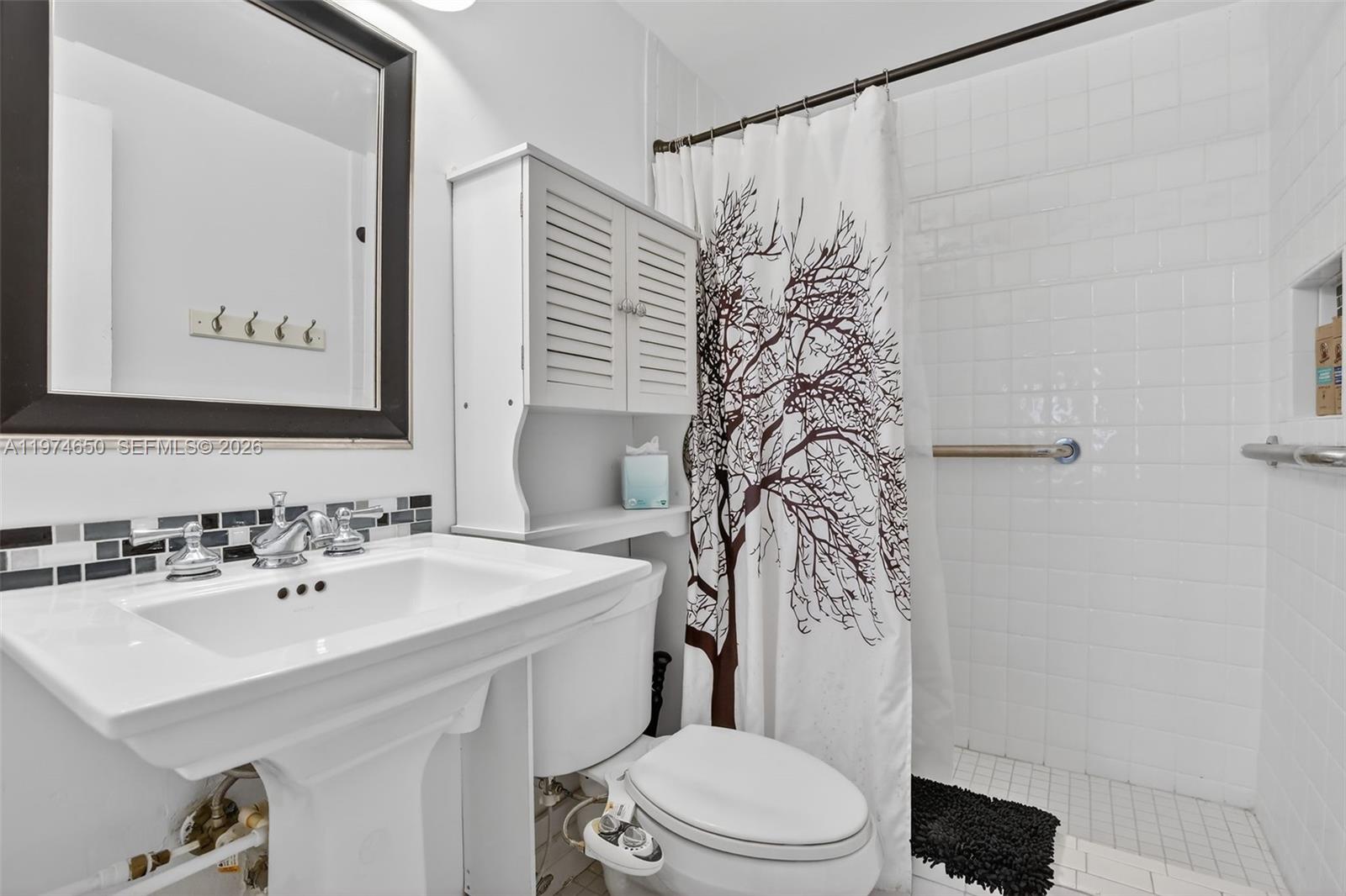 1000 SE 4th St #225 Fort Lauderdale, FL 33301