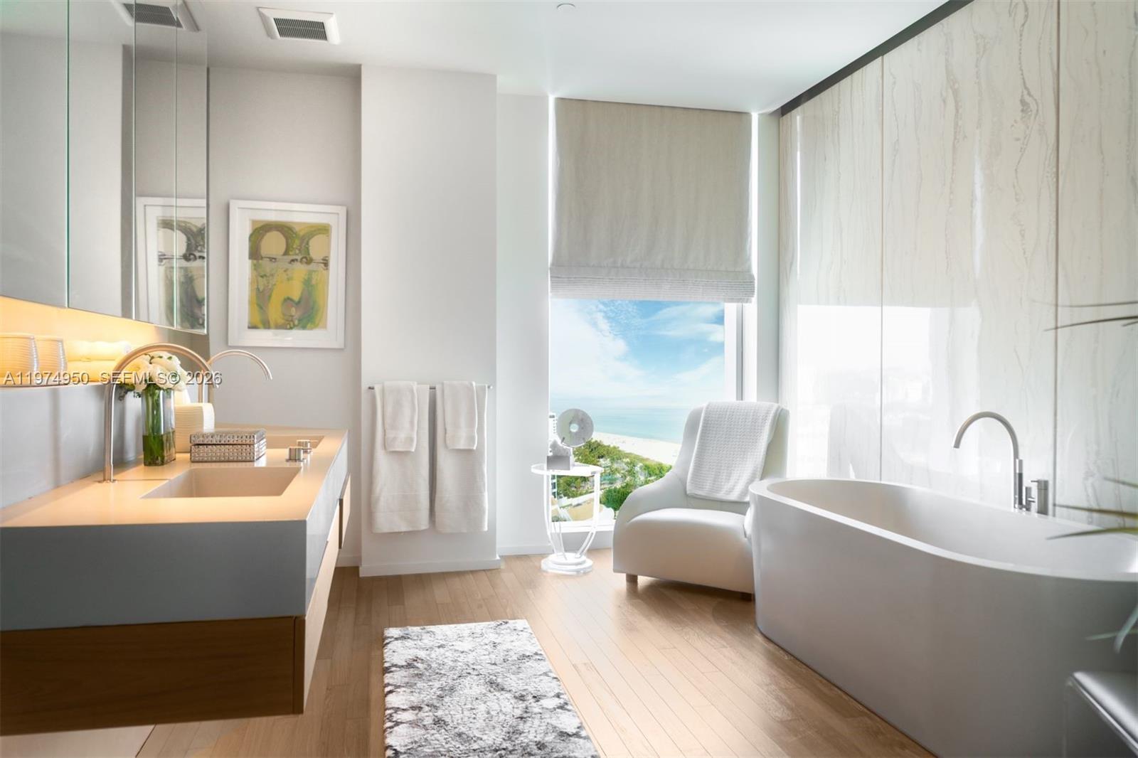 2901 E Collins Ave #1602 Miami Beach, FL 33140