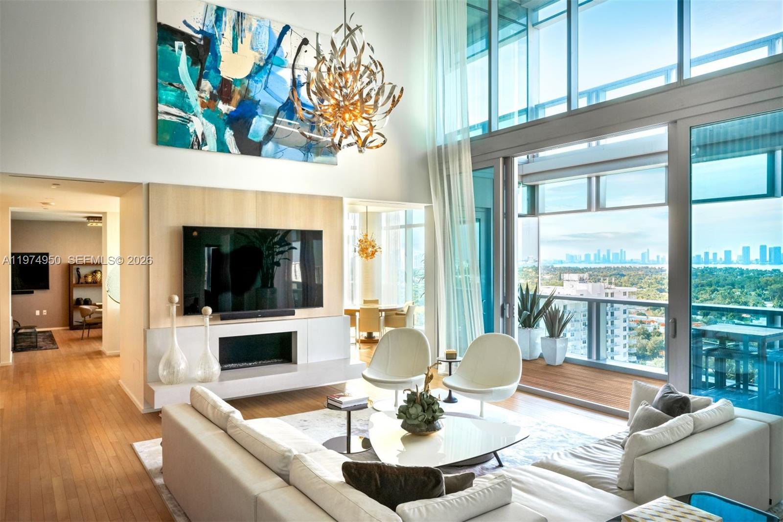 2901 E Collins Ave #1602 Miami Beach, FL 33140