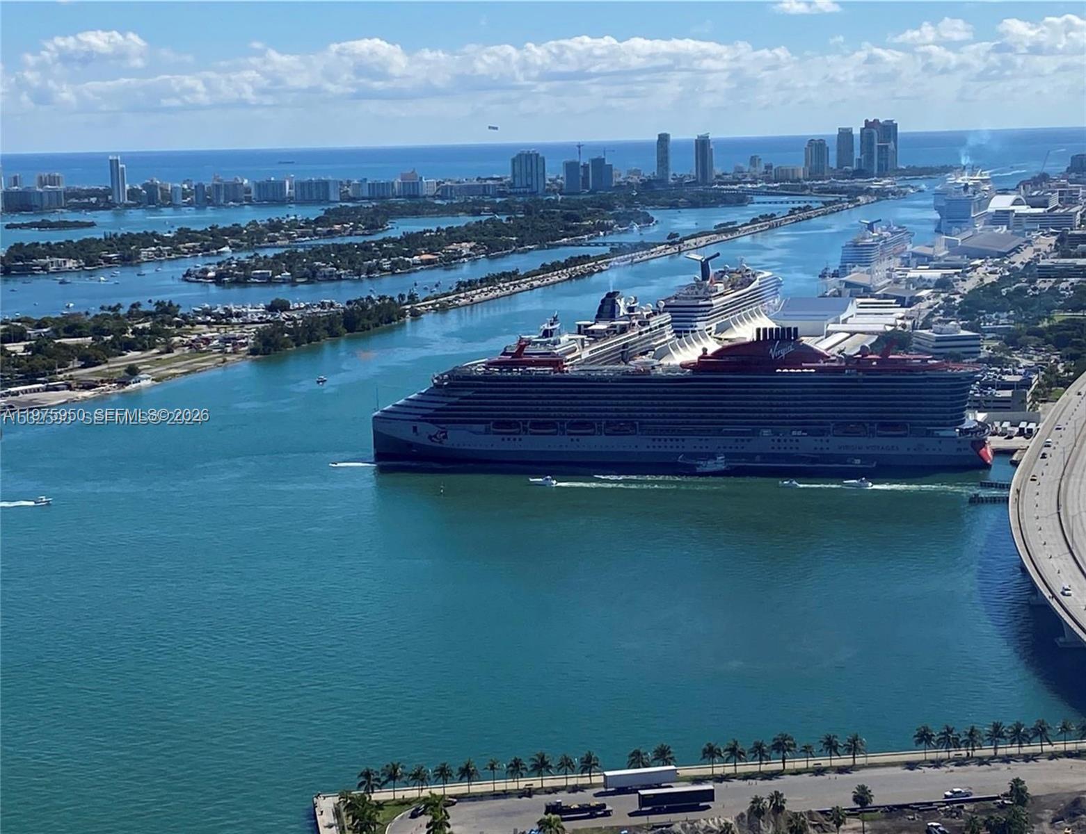 888 Biscayne Blvd #4806 Miami, FL 33132