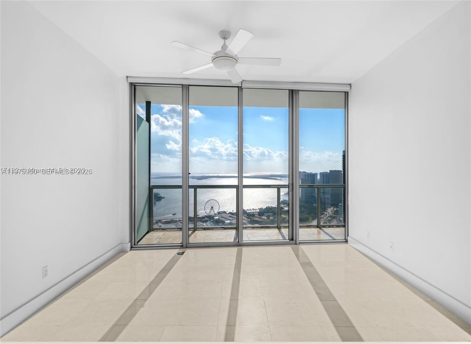 888 Biscayne Blvd #4806 Miami, FL 33132